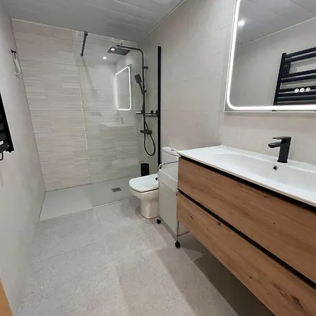 公寓 Precioso En Complejo De Al Standing Av-16 罗萨斯